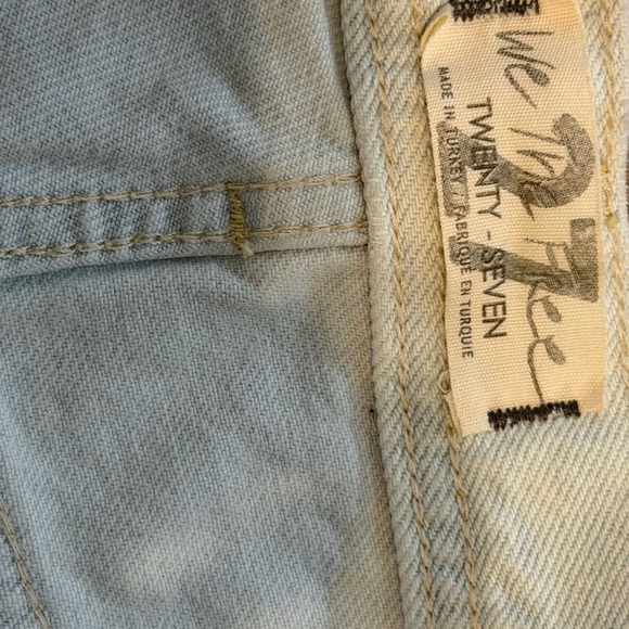 Free People Maggie Raw Hem Paradise Blue Distressed Jeans Size 27 28 inseam NWT - Picture 7 of 10
